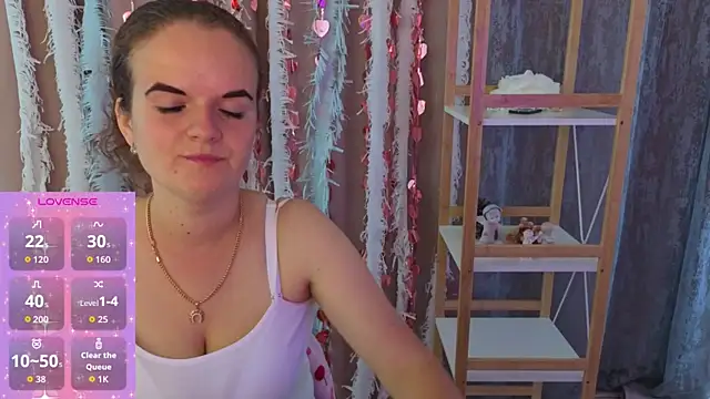 Snapshot of Luisa_Rosee chatting on 23, 9, 2025 Luisa Rosee online show from 23, 9, 2025