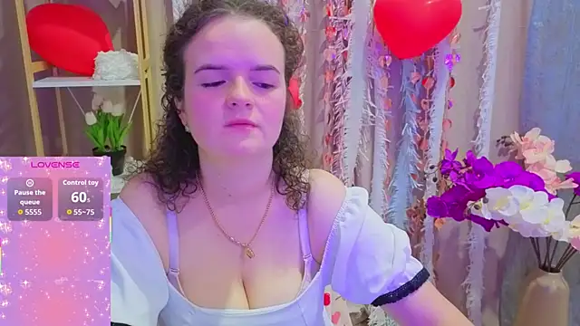 Snapshot of Luisa_Rosee chatting on 14, 2, 2026 Luisa Rosee online show from 14, 2, 2026