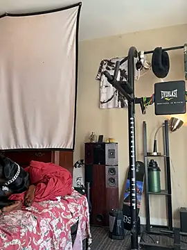 KeYBuMp323 online show from 3, 2, 2026