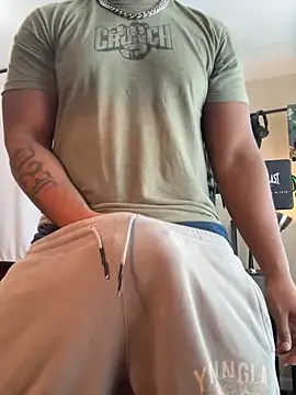 Snapshot of KeYBuMp323 chatting on 27, 2, 2026 KeYBuMp323 online show from 27, 2, 2026