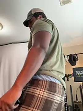 Snapshot of KeYBuMp323 chatting on 2, 3, 2026 KeYBuMp323 online show from 2, 3, 2026