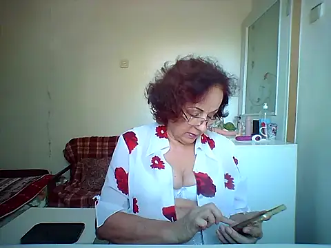 Snapshot of Julia54391 chatting on 20, 9, 2025 Julia54391 online show from 20, 9, 2025