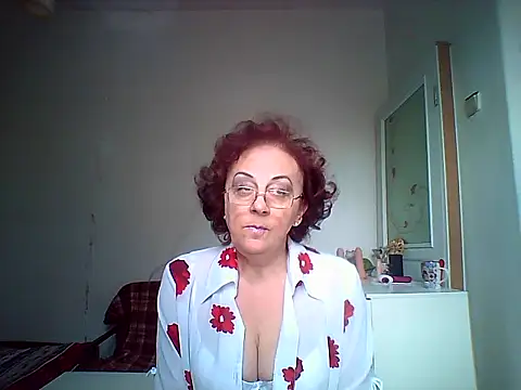 Snapshot of Julia54391 chatting on 2, 10, 2025 Julia54391 online show from 2, 10, 2025