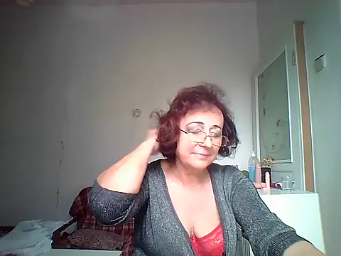 Snapshot of Julia54391 chatting on 6, 10, 2025 Julia54391 online show from 6, 10, 2025
