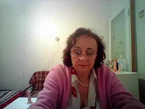 Snapshot of Julia54391 chatting on 19, 10, 2025 Julia54391 online show from 19, 10, 2025