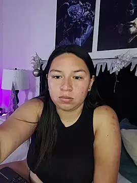 BellaRoux1 online show from 18, 11, 2025