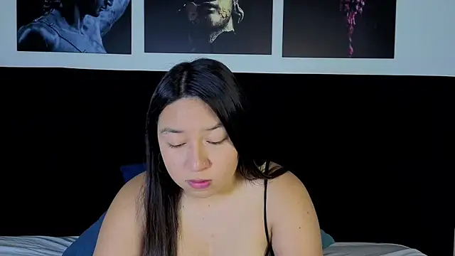 Snapshot of BellaRoux1 chatting on 13, 2, 2026 BellaRoux1 online show from 13, 2, 2026