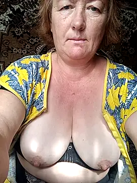 Snapshot of NikaLove49011 chatting on 11, 9, 2025 NikaLove49011 online show from 11, 9, 2025