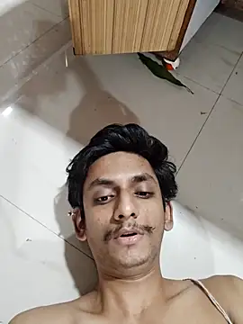 Snapshot of yung_cplz chatting on 1, 10, 2025 yung cplz online show from 1, 10, 2025