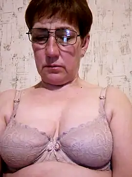 Snapshot of MeryLive59011 chatting on 27, 4, 2026 MeryLive59011 online show from 27, 4, 2026
