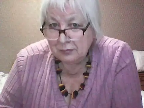 Snapshot of Alexia64231 chatting on 9, 9, 2025 Alexia64231 online show from 9, 9, 2025