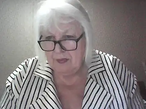 Alexia64231 online show from 1, 4, 2026