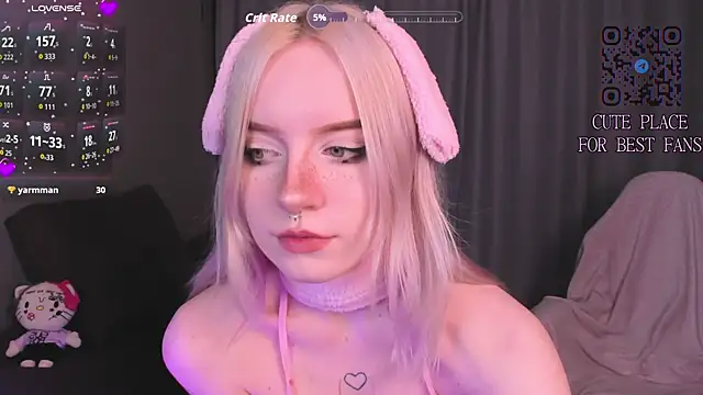 godlikegirlyy online show from 23, 6, 2026