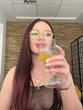 ScarlettVibe online show from 10, 9, 2025