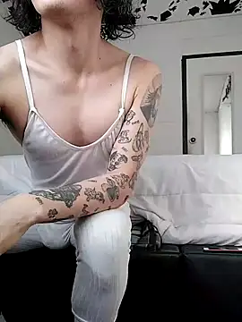 oxxy jean online show from 13, 6, 2026