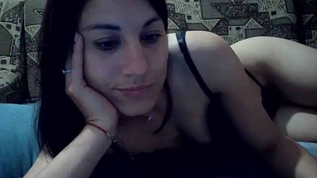 Snapshot of kiss_lovely_ chatting on 16, 5, 2026 kiss lovely online show from 16, 5, 2026