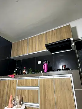 LuluMonroe Eup online show from 3, 10, 2025