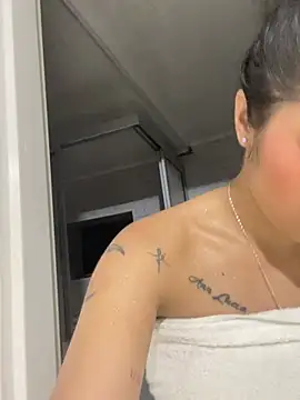 Snapshot of LuluMonroe_Eup chatting on 13, 2, 2026 LuluMonroe Eup online show from 13, 2, 2026