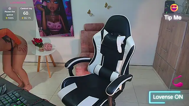 Snapshot of LuluMonroe_Eup chatting on 10, 3, 2026 LuluMonroe Eup online show from 10, 3, 2026