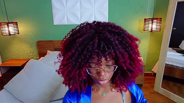 Chocolatte dreams online show from 30, 9, 2025