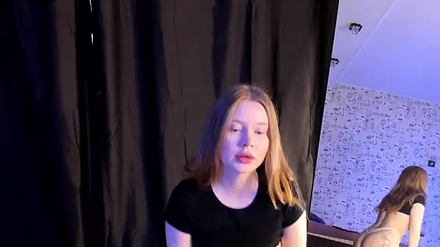 Lillie Berry online show from 4, 10, 2025