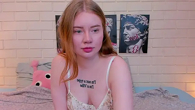 Lillie Berry online show from 17, 10, 2025