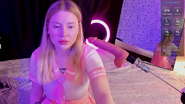 Lillie Berry online show from 27, 11, 2025