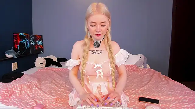 Lillie Berry online show from 20, 6, 2026