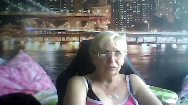 Snapshot of SofiaProklova401 chatting on 9, 9, 2025 SofiaProklova401 online show from 9, 9, 2025
