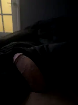 Snapshot of devonboy06 chatting on 4, 12, 2025 devonboy06 online show from 4, 12, 2025