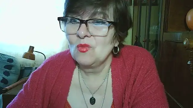 VeronicaGold511 online show from 15, 5, 2026