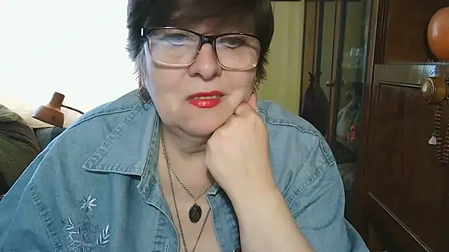 VeronicaGold511 online show from 17, 5, 2026