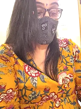Snapshot of sweet-lotus chatting on 6, 4, 2026 sweet-lotus online show from 6, 4, 2026