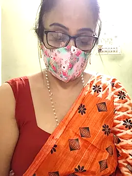 Snapshot of sweet-lotus chatting on 18, 4, 2026 sweet-lotus online show from 18, 4, 2026