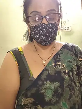 Snapshot of sweet-lotus chatting on 11, 5, 2026 sweet-lotus online show from 11, 5, 2026