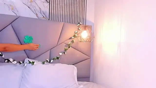 Tatihornyy online show from 17, 3, 2026