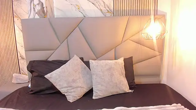 Tatihornyy online show from 8, 4, 2026