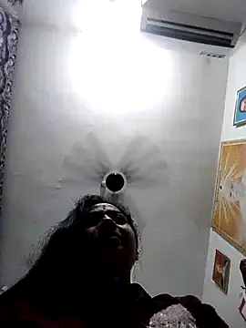Cute-Janvi20 online show from 5, 8, 2026