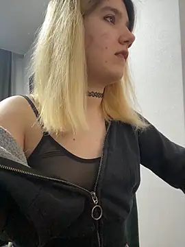 Snapshot of Cherry___Blossom chatting on 21, 3, 2026 Cherry Blossom online show from 21, 3, 2026