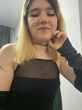 Snapshot of Cherry___Blossom chatting on 22, 3, 2026 Cherry Blossom online show from 22, 3, 2026