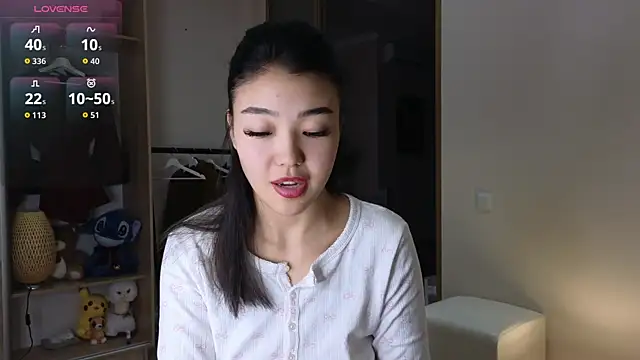 Snapshot of kyoso_hin chatting on 23, 10, 2025 kyoso hin online show from 23, 10, 2025