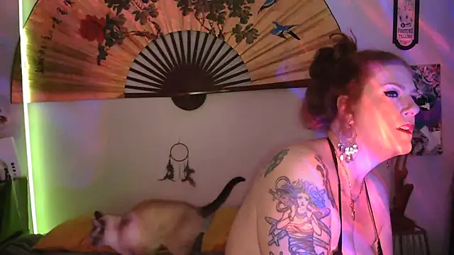 RasheleErotica online show from 12, 10, 2025