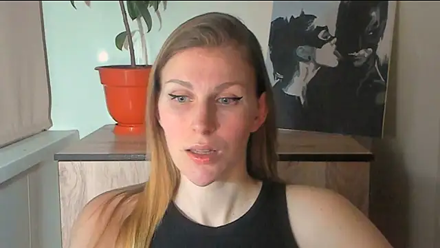 JuliaMuuun online show from 23, 3, 2026