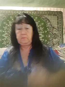 CrystalLime6411 online show from 10, 9, 2025