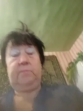 CrystalLime6411 online show from 14, 9, 2025