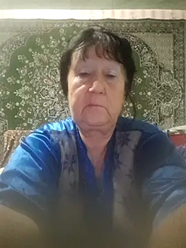 CrystalLime6411 online show from 17, 9, 2025