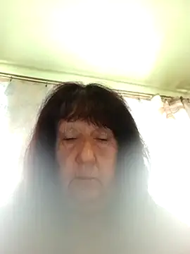 CrystalLime6411 online show from 23, 9, 2025