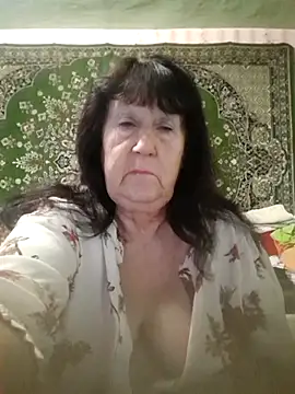 CrystalLime6411 online show from 2, 10, 2025