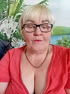 VioletSweet5566 online show from 10, 2, 2026