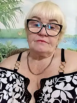 VioletSweet5566 online show from 30, 4, 2026